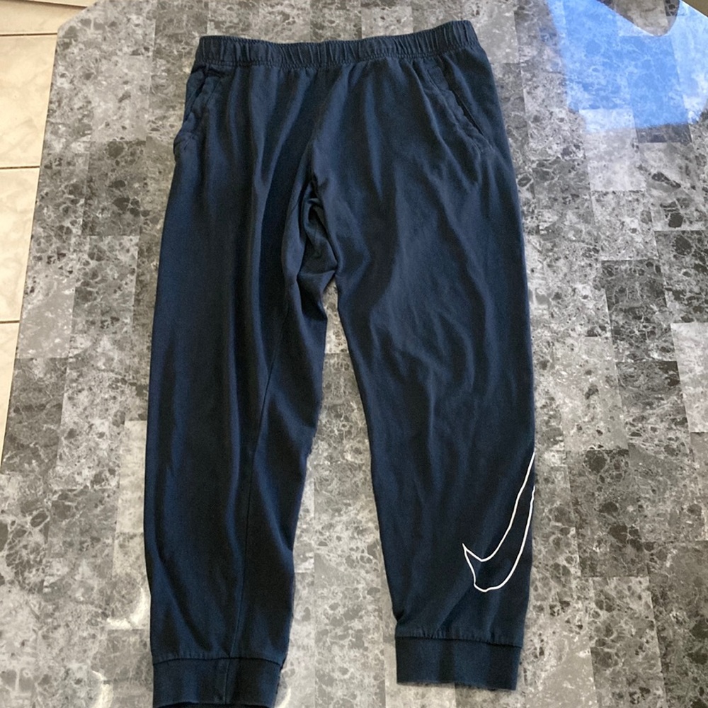 Black Nike Men’s Large sweats